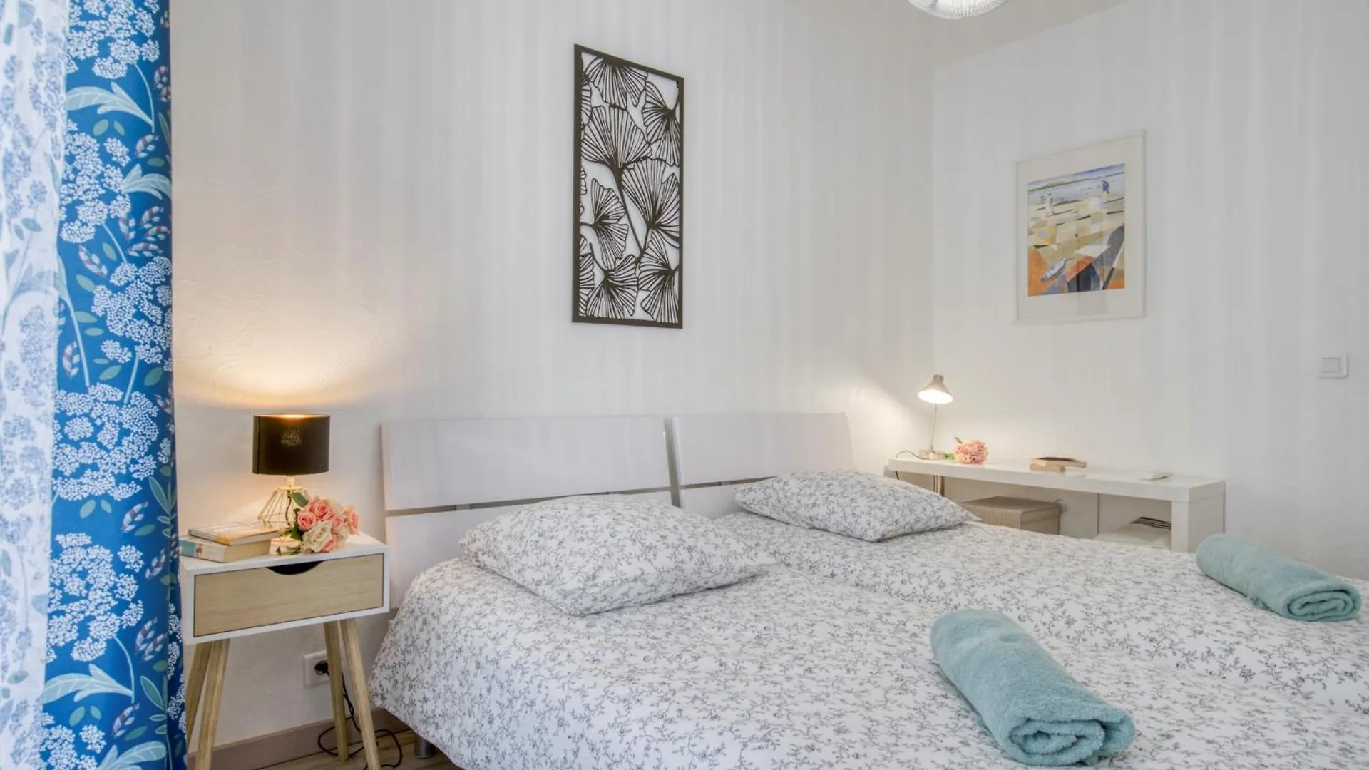 Sublime, Modern, Balconies, A/C, Refurbished Apartamento Nice 0*,