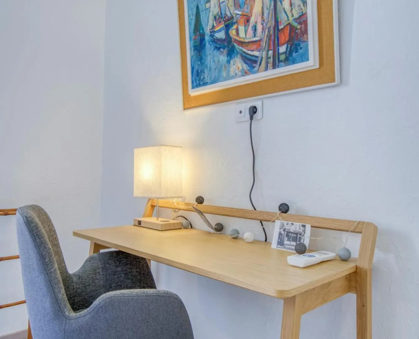 Sublime, Modern, Balconies, A/C, Refurbished Apartment Nice