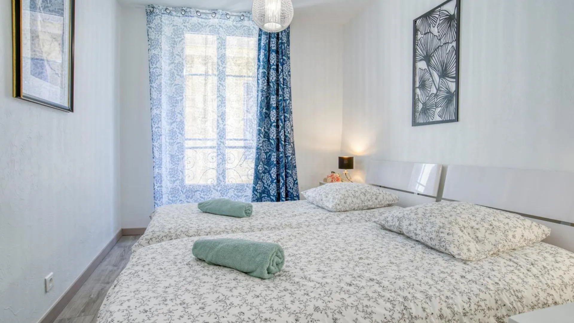 Sublime, Modern, Balconies, A/C, Refurbished Apartman Nizza